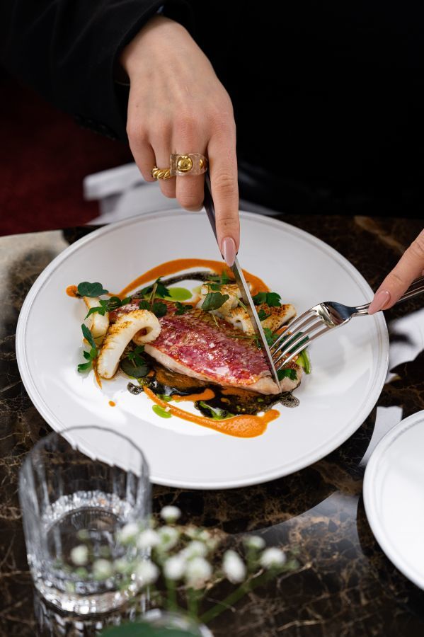 Restaurant N&eacute;pita plats